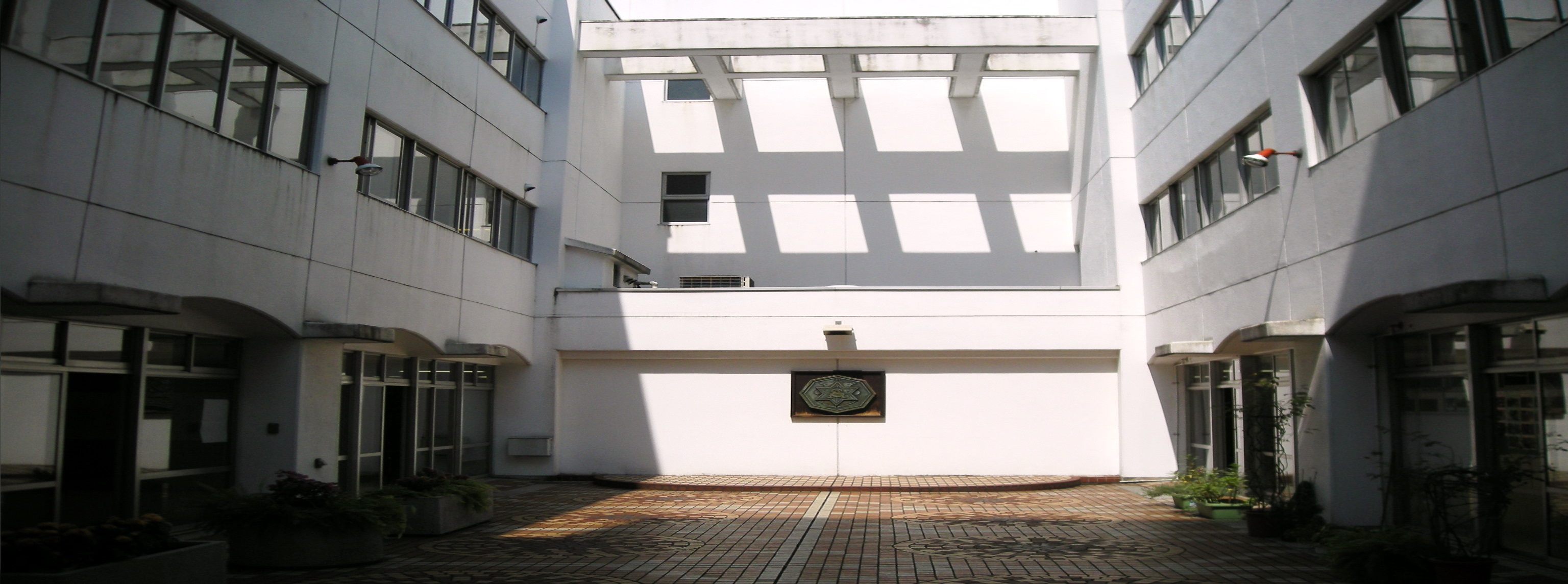 トップページ | 港区立麻布小学校
